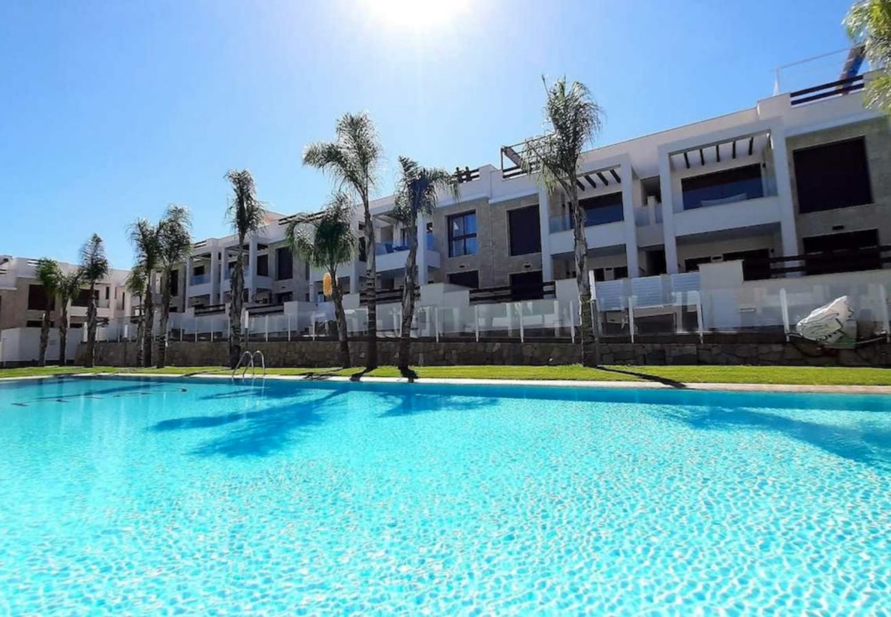 Ferienwohnung in Torrevieja - Balcones de Amay | Long Term Winter Rental Torrevi