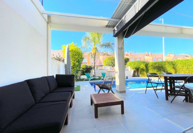 Villa in Gran Alacant - Villa Bambu | Long Term Winter Rental Gran Alacant