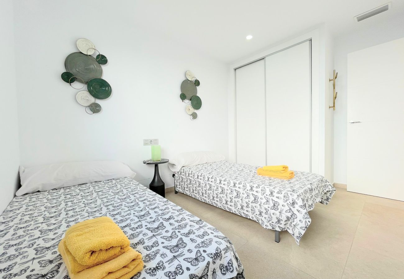 Villa in Orihuela Costa - RESERVED! Villa for Sale in Vistabella Golf