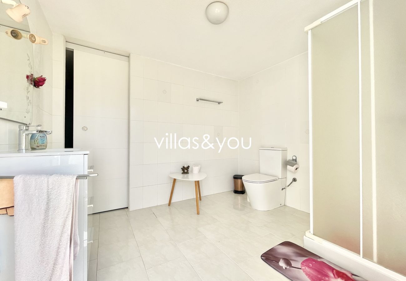 Villa in Ciudad Quesada - Große Villa zum Verkauf in Ciudad Quesada (Ref. Azul)