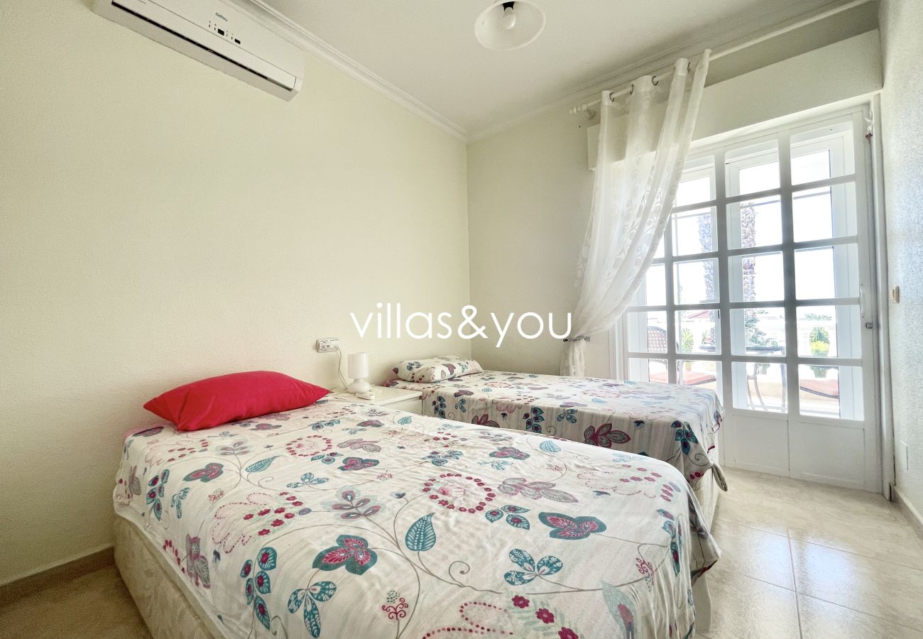 Villa in Ciudad Quesada - Große Villa zum Verkauf in Ciudad Quesada (Ref. Azul)