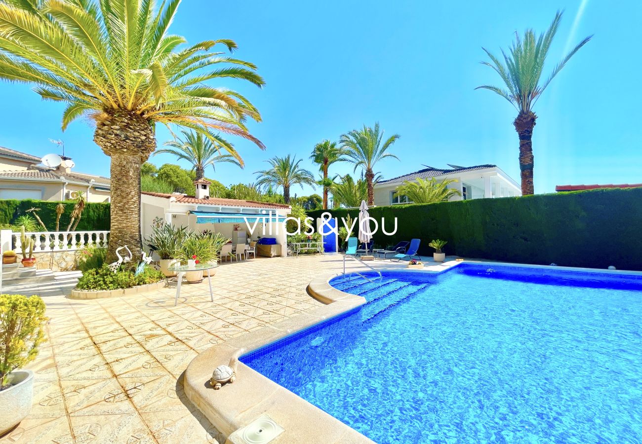 Villa in Ciudad Quesada - Große Villa zum Verkauf in Ciudad Quesada (Ref. Azul)