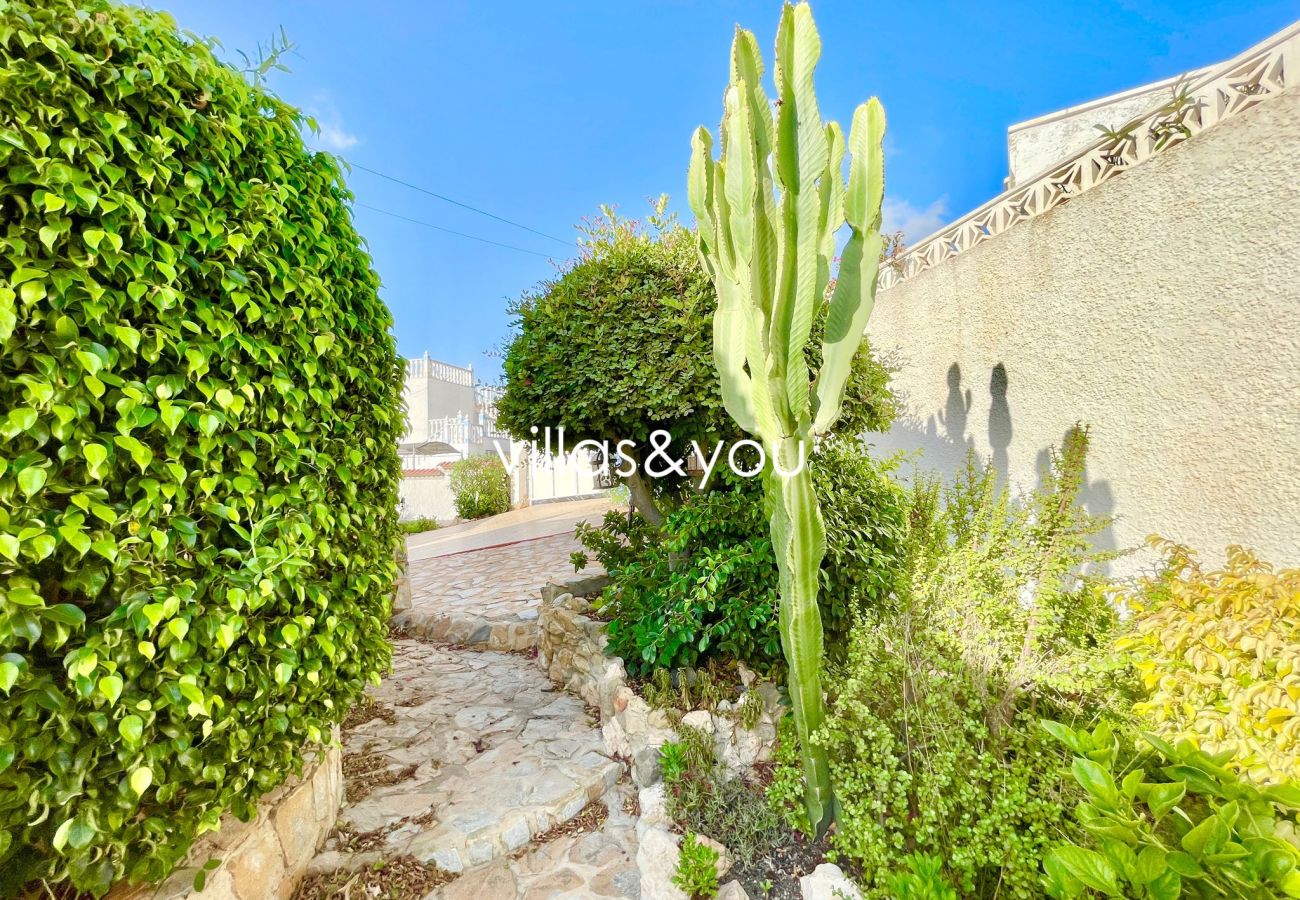 Villa in Ciudad Quesada - Villa zum Verkauf in Ciudad Quesada (Ref: Villa Pilar)