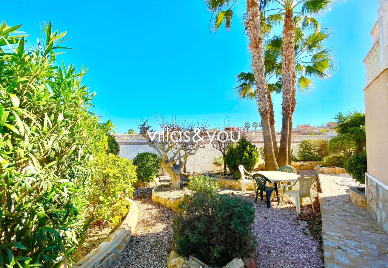 Villa in Ciudad Quesada - Villa zum Verkauf in Ciudad Quesada (Ref: Villa Pilar)