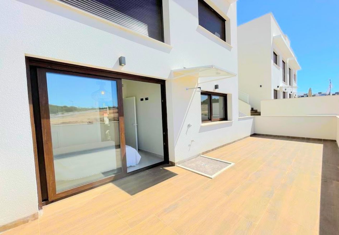 Ferienwohnung in Torrevieja - Balcones de Amay by Villas&You