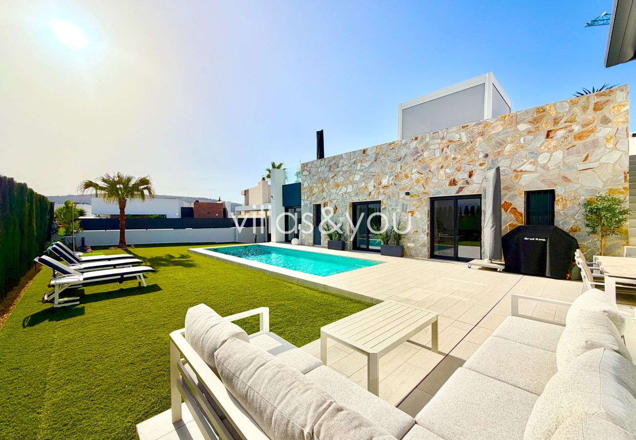 Villa in Algorfa - Villa Soleada La Finca Golf by Villas&You