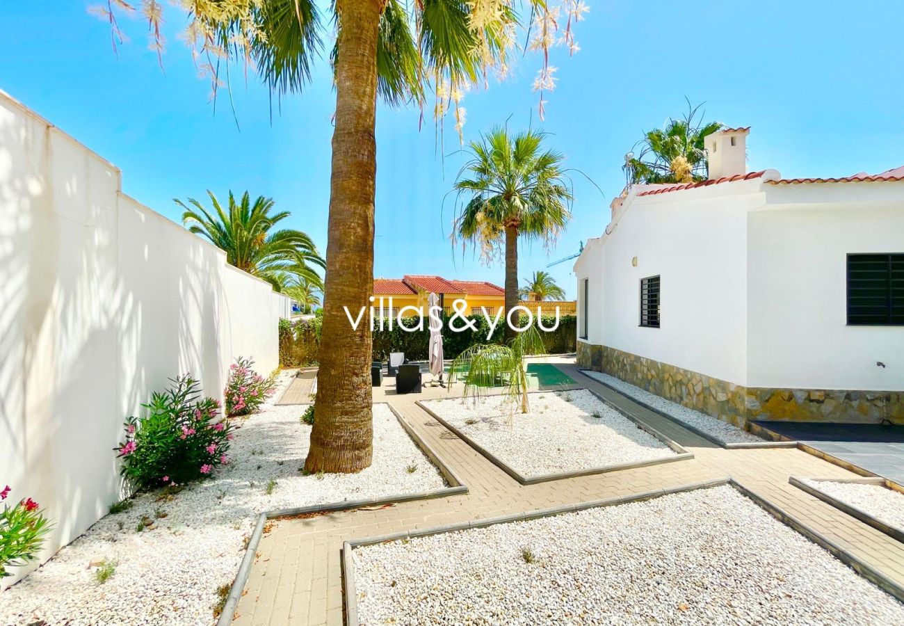 Villa in Ciudad Quesada - Villa Limon Ciudad Quesada by Villas&You