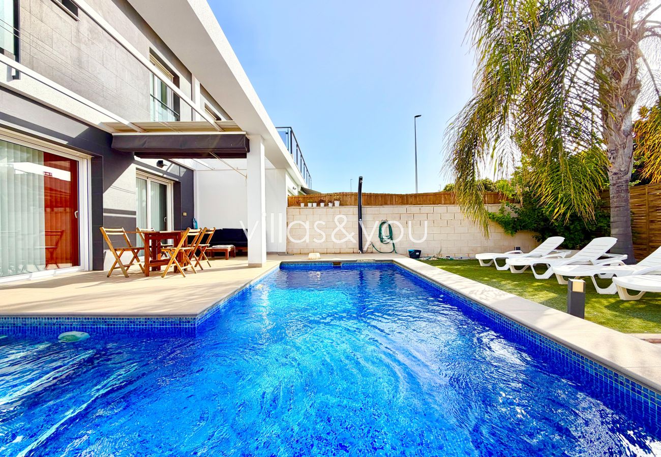 Villa in Gran Alacant - Villa Bambu Gran Alacant by Villas&You