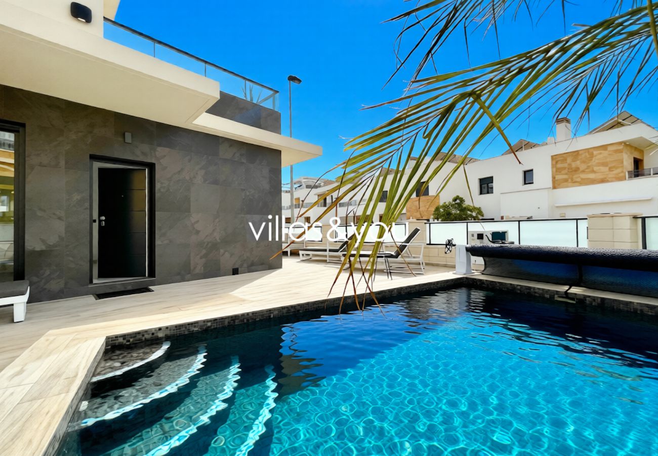 Villa in Benijófar - Villa Torre Golf Benijofar by Villas&You