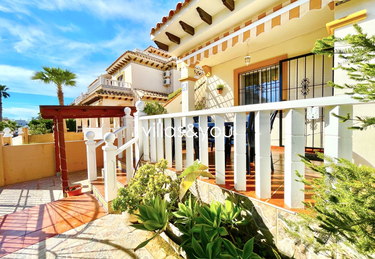Huis in Orihuela Costa - Playa Golf by Villas&You