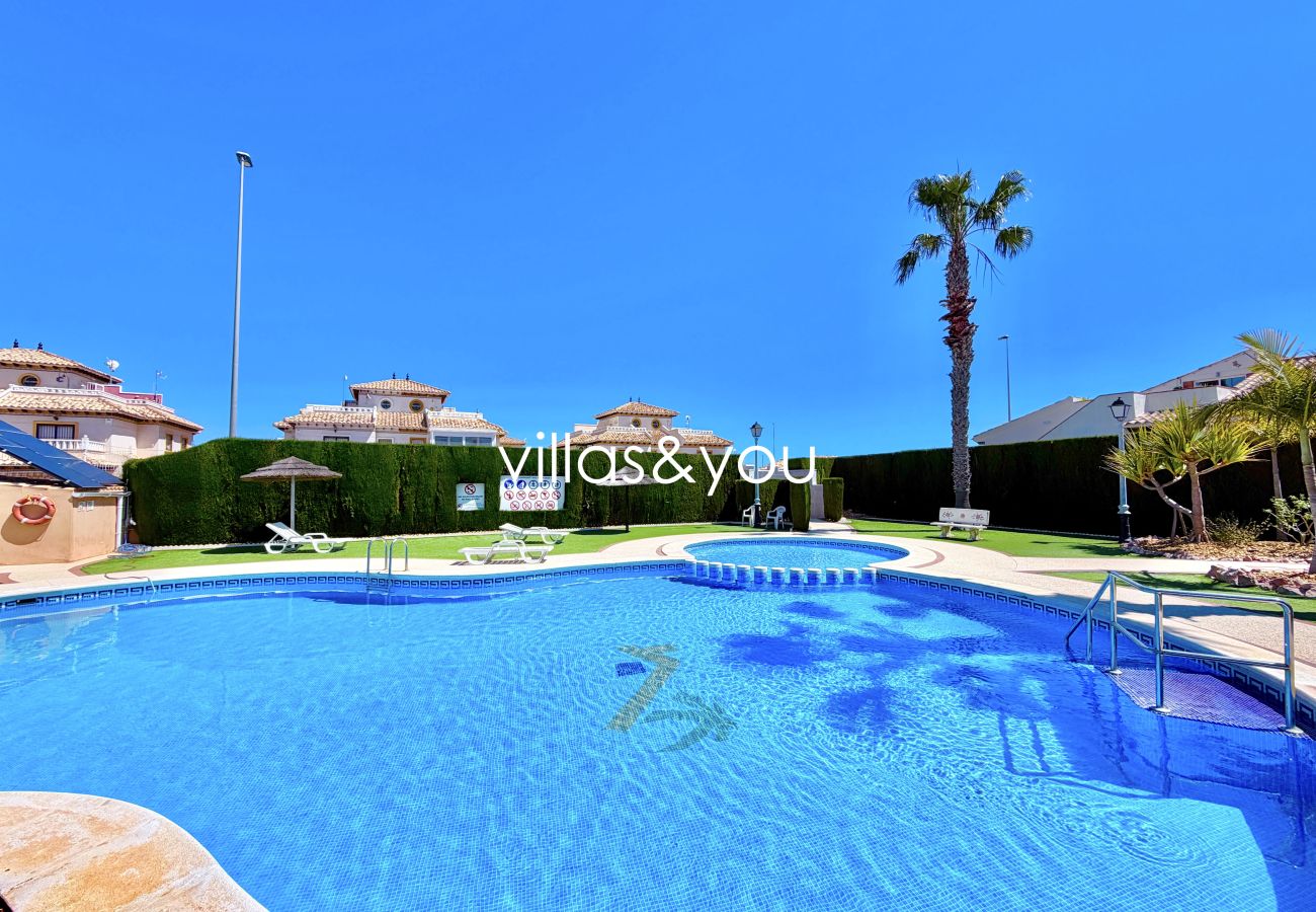 Huis in Orihuela Costa - Casa Playa Golf by Villas&You