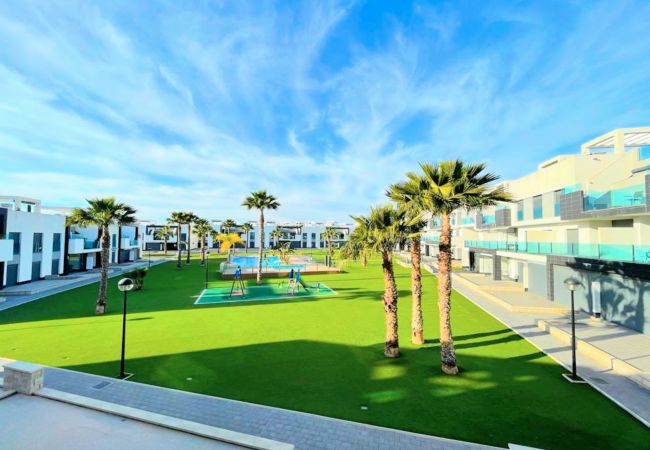 Penthouse in Guardamar - RENTED! Oasis Beach | Long Term Rental in El Raso