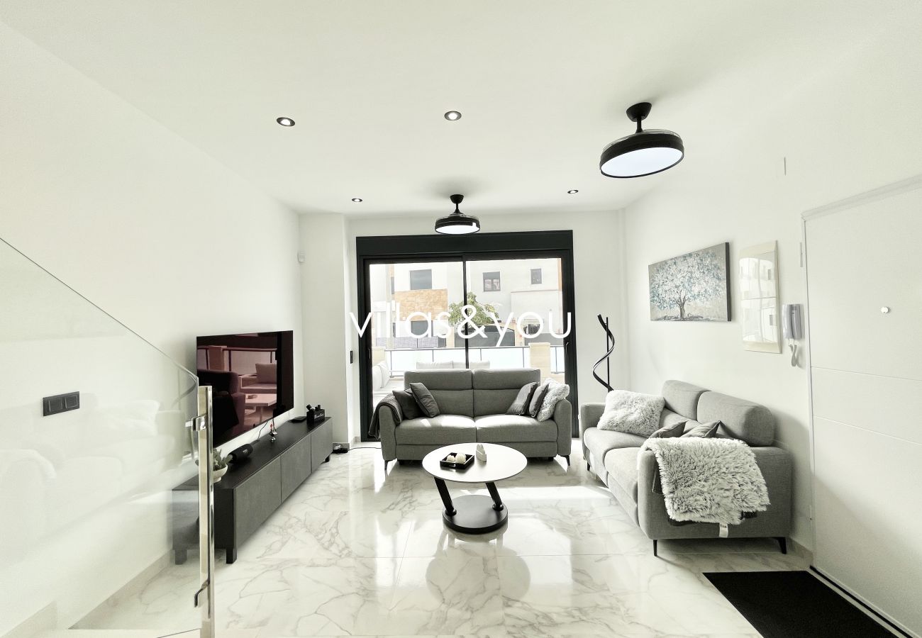 Villa in Benijófar - Villa Torre Golf | Langetermijnverhuur in de winter in Benijofar