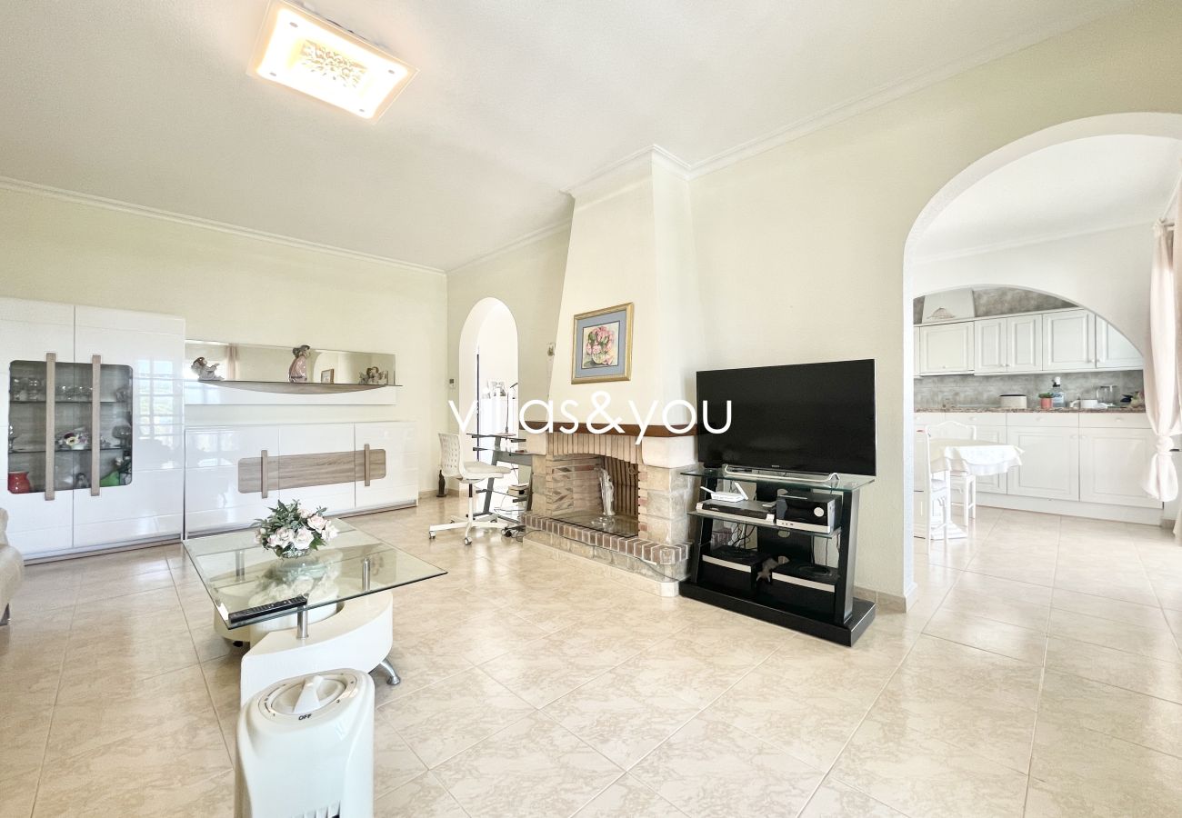 Villa in Ciudad Quesada - Grote villa te koop in Ciudad Quesada (Ref. Azul)
