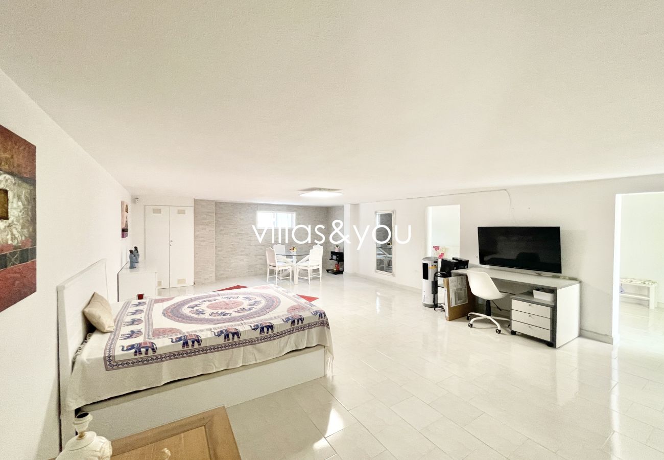 Villa in Ciudad Quesada - Grote villa te koop in Ciudad Quesada (Ref. Azul)