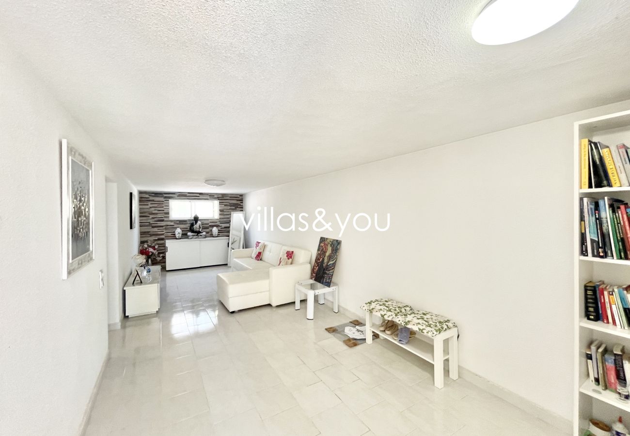 Villa in Ciudad Quesada - Grote villa te koop in Ciudad Quesada (Ref. Azul)