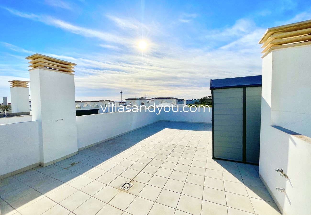 Villa in Ciudad Quesada - Halfvrijstaande villa te koop in Ciudad Quesada (Ref: Villa Allegra)