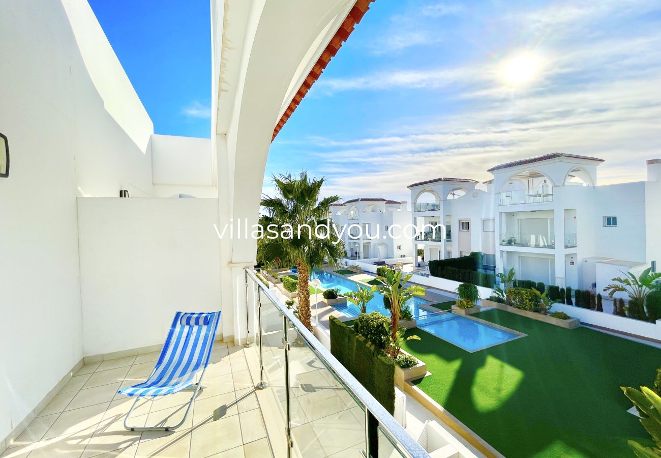 Villa in Ciudad Quesada - Halfvrijstaande villa te koop in Ciudad Quesada (Ref: Villa Allegra)