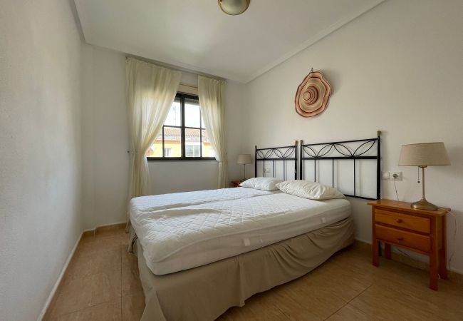 Apartamento en Torrevieja - RENTED! Marejadilla | Long Term Rental in Punta Pr