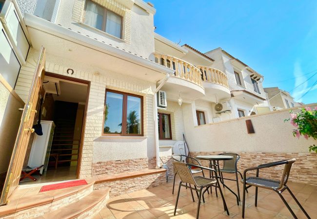 Casa adosada en Torrevieja - Calas Blancas | Long Term Winter Rental Torrevieja