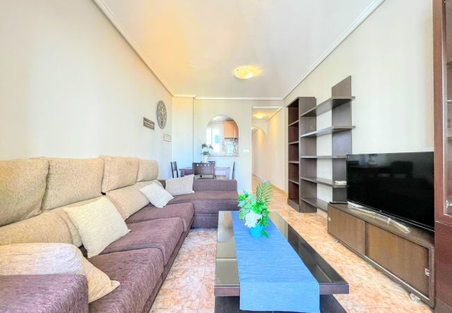 Apartamento en Torrevieja - RENTED! Playa Acequion | Long Term Rental in Torre