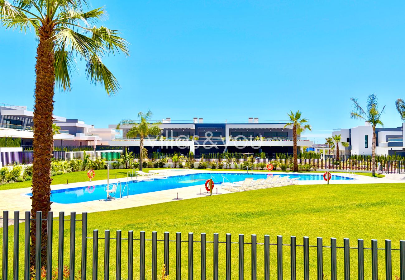 Apartamento en Torrevieja - Lagoons Village 175 | Alquiler de invierno en Torrevieja