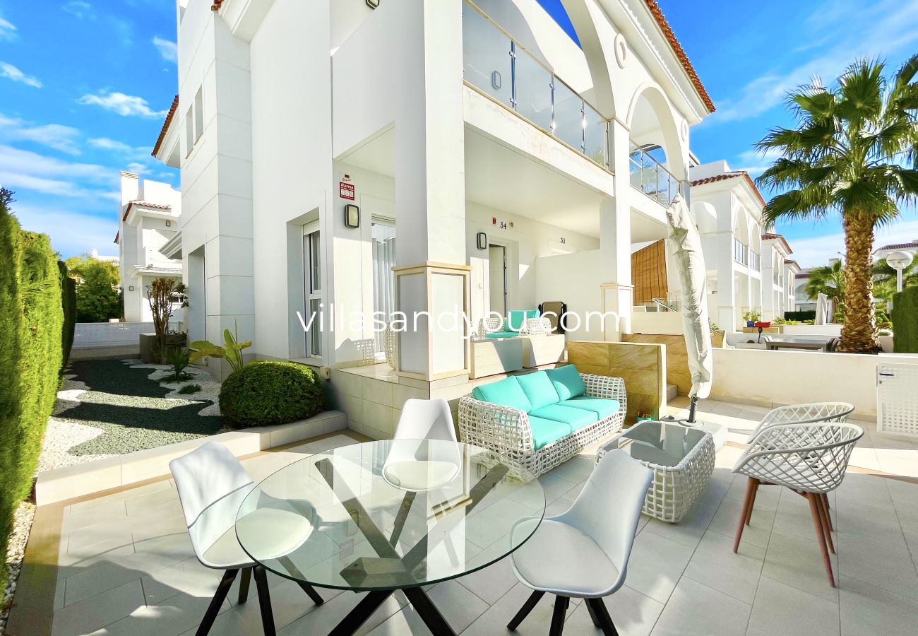 Villa en Ciudad Quesada - Villa Allegra Ciudad Quesada by Villas&You