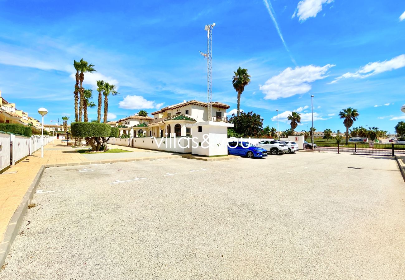 Maison mitoyenne à Ciudad Quesada - Maribel 26 | Long Term Winter Rental in Quesada