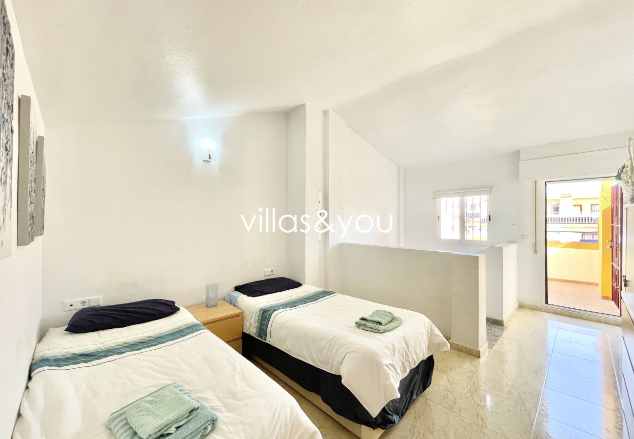 Maison mitoyenne à Orihuela Costa - Amapolas | Location d'hiver a long terme a La Florida, Orihuela Costa