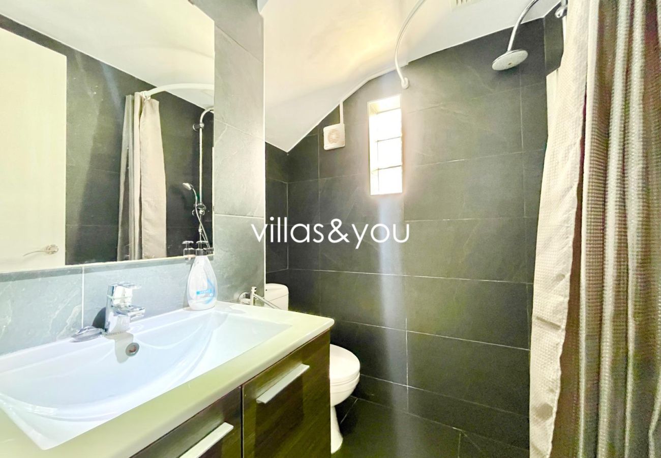 Villa à Ciudad Quesada - Villa Limon | Location d'hiver a long terme a Ciudad Quesada