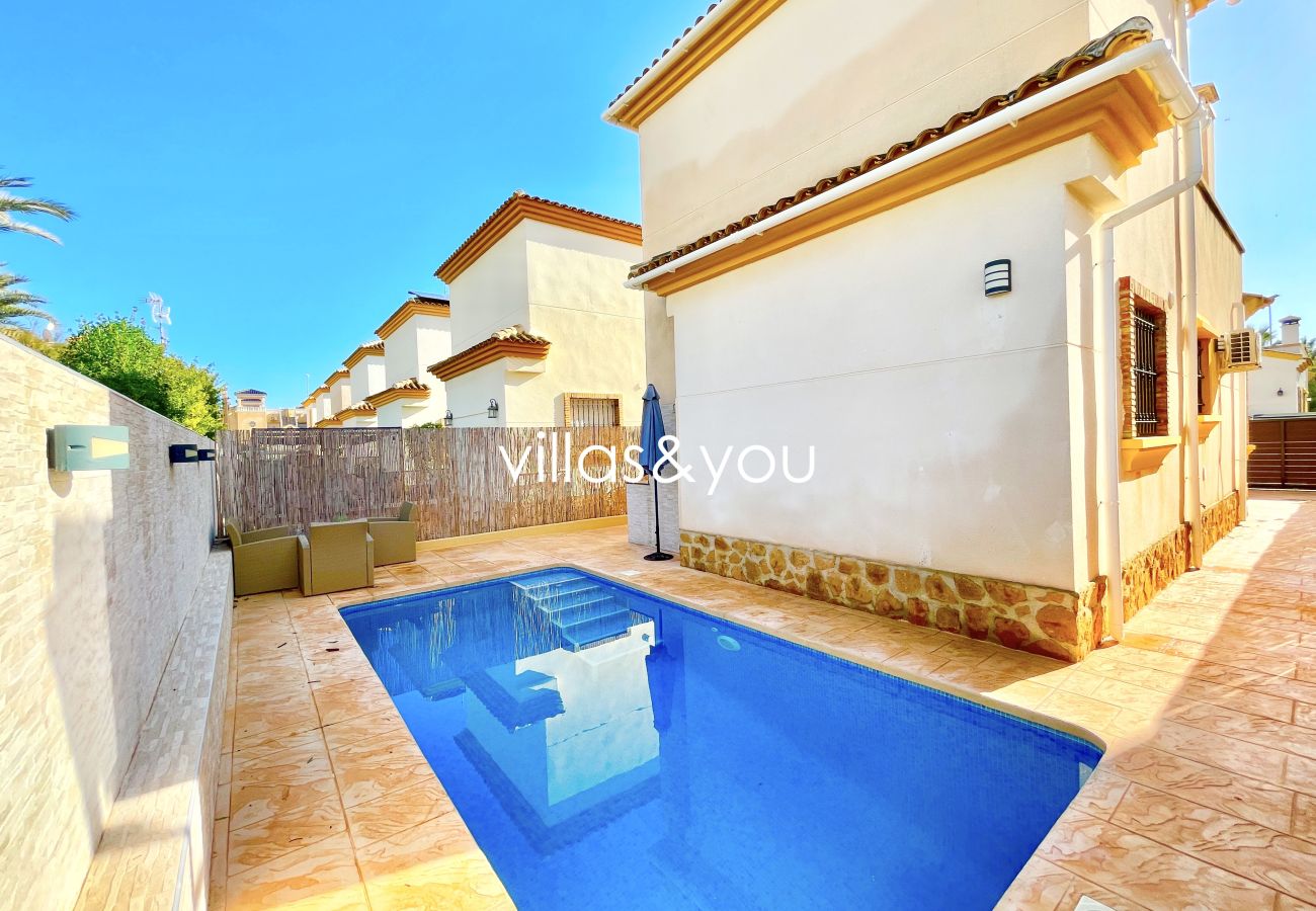 Villa à Guardamar - LOUÉ! Villa La Rosella | Villa en location longue durée à El Raso, Guardamar