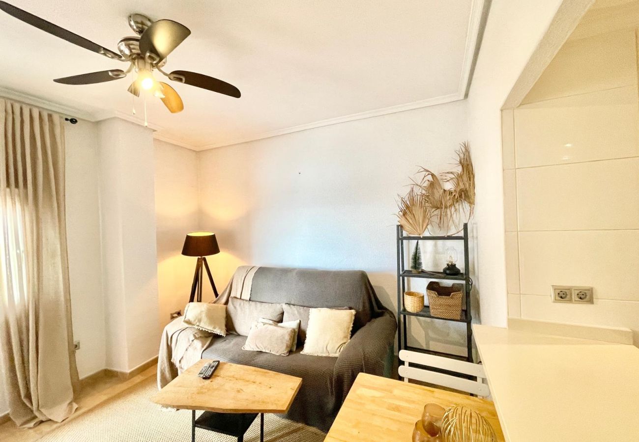 Appartement à Torrevieja - Gregorio Marañón | Location longue durée à Torrevieja