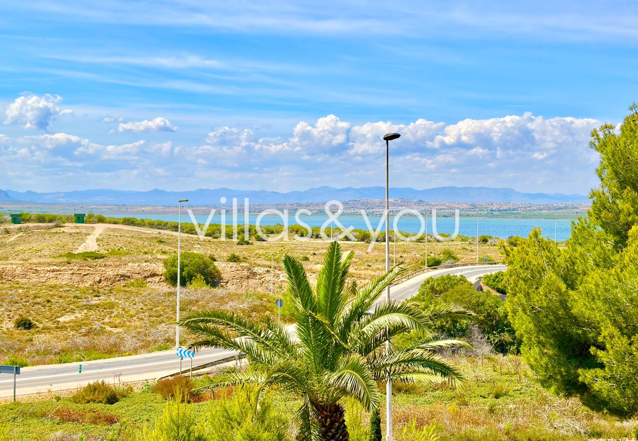 Appart au dernier étage à Torrevieja - Penthouse Torrevista | Location longue durée d'hiver à La Mata, Torrevieja