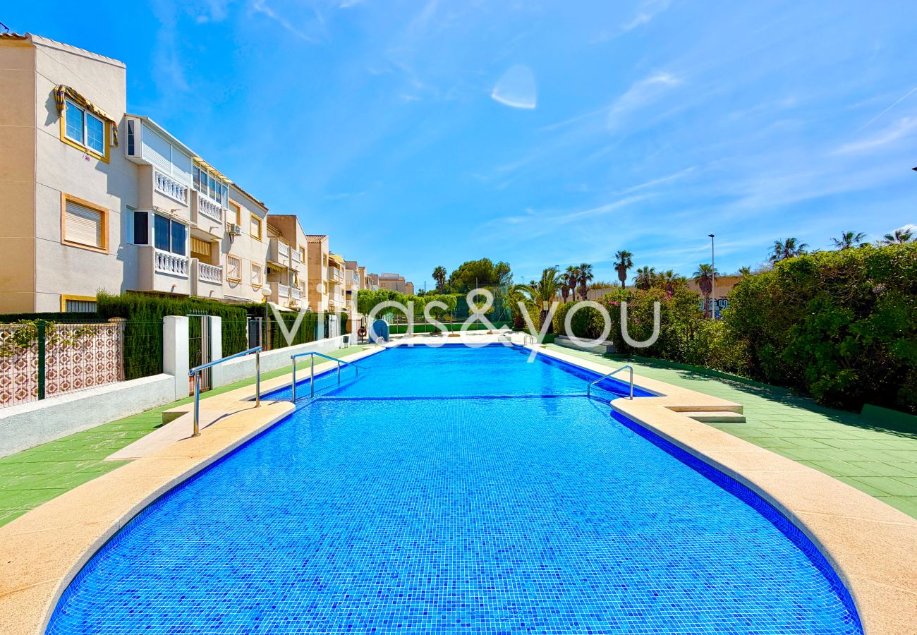 Appart au dernier étage à Torrevieja - Penthouse Torrevista | Location longue durée d'hiver à La Mata, Torrevieja