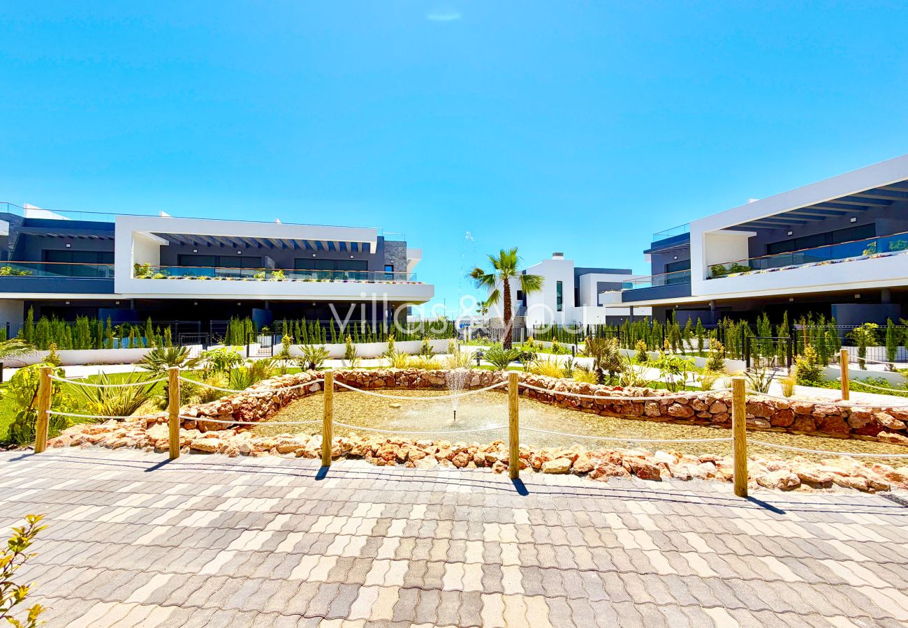 Appartement à Torrevieja - Lagoons Village 175 | Location d'hiver de longue durée a Torrevieja