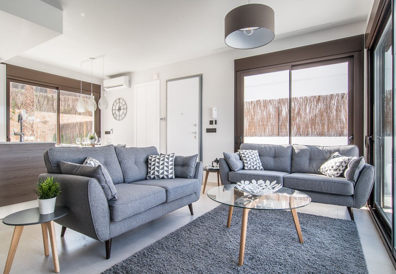 Villa in Algorfa - RENTED! Villa La Finca Golf | Long Term Rental in