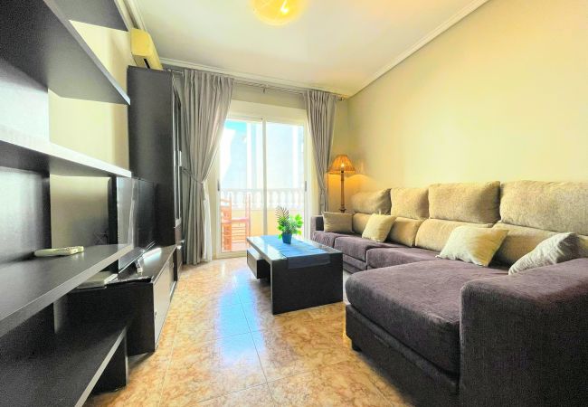 Apartment in Torrevieja - RENTED! Playa Acequion | Long Term Rental in Torre