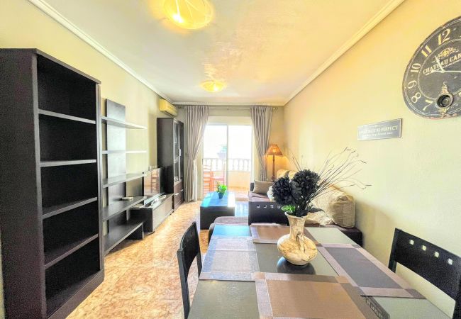 Apartment in Torrevieja - RENTED! Playa Acequion | Long Term Rental in Torre