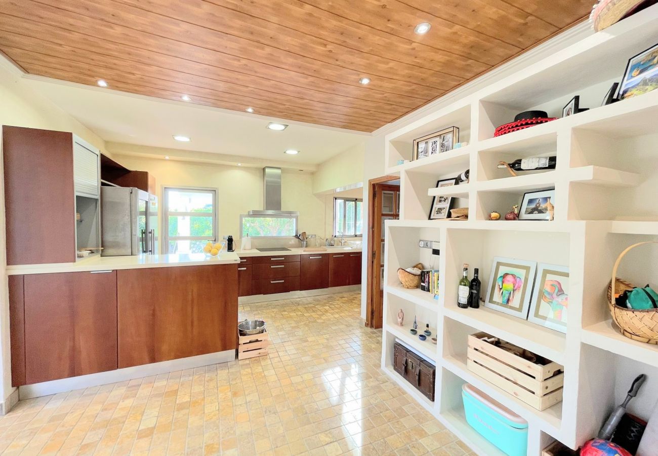 Villa in Elche - Villa Valverde by Villas&You