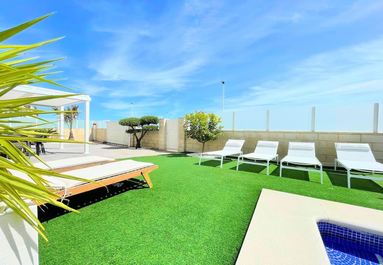 Villa in Gran Alacant - Villa Olivo Gran Alacant by Villas&You