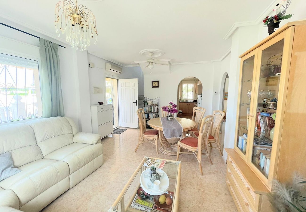 Villa in Ciudad Quesada - Villa Oasis Ciudad Quesada by Villas&You