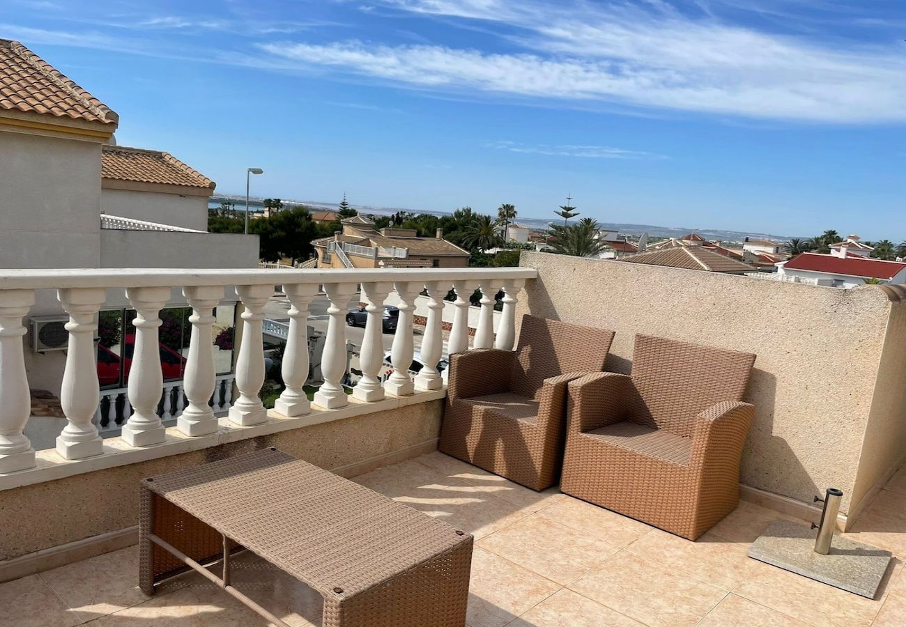 Villa in Ciudad Quesada - Villa Oasis Ciudad Quesada by Villas&You