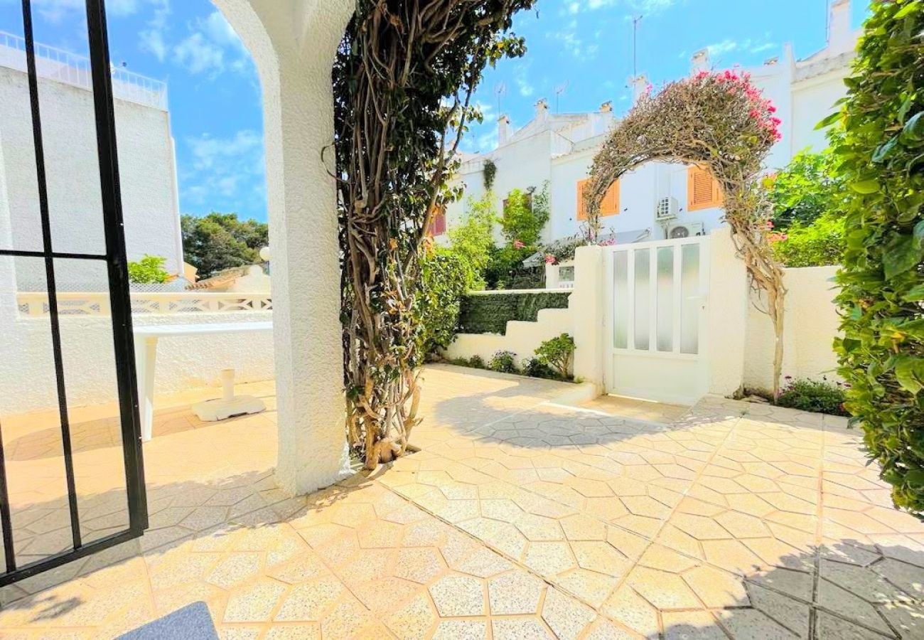 Townhouse in Torrevieja - Casa Laguna El Chaparral by Villas&You