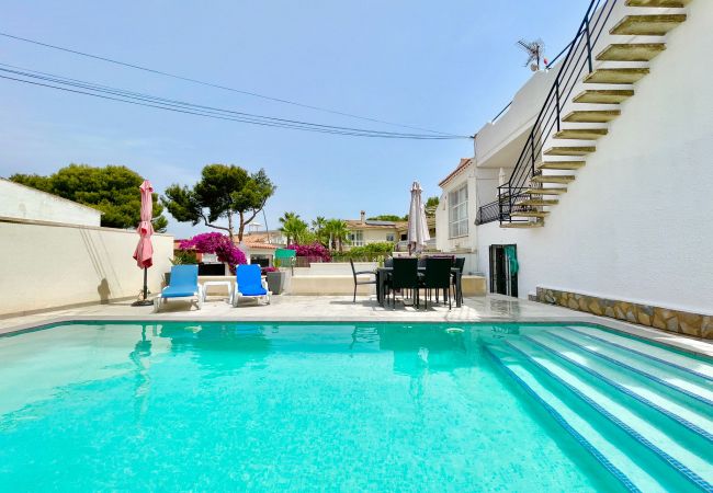 Villa in Torrevieja - Villa Balcones Torrevieja by Villas&You