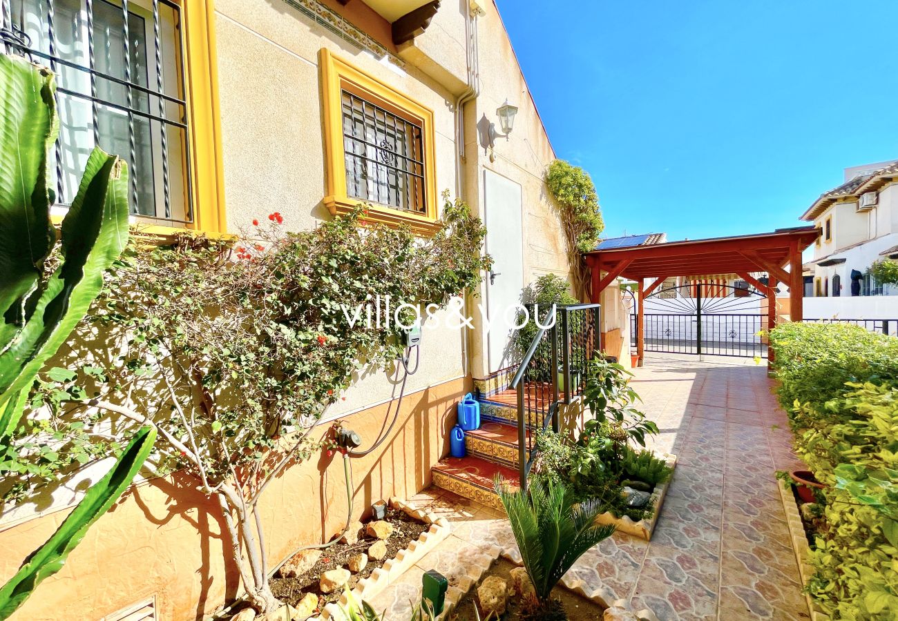 House in Orihuela Costa - Playa Golf by Villas&You