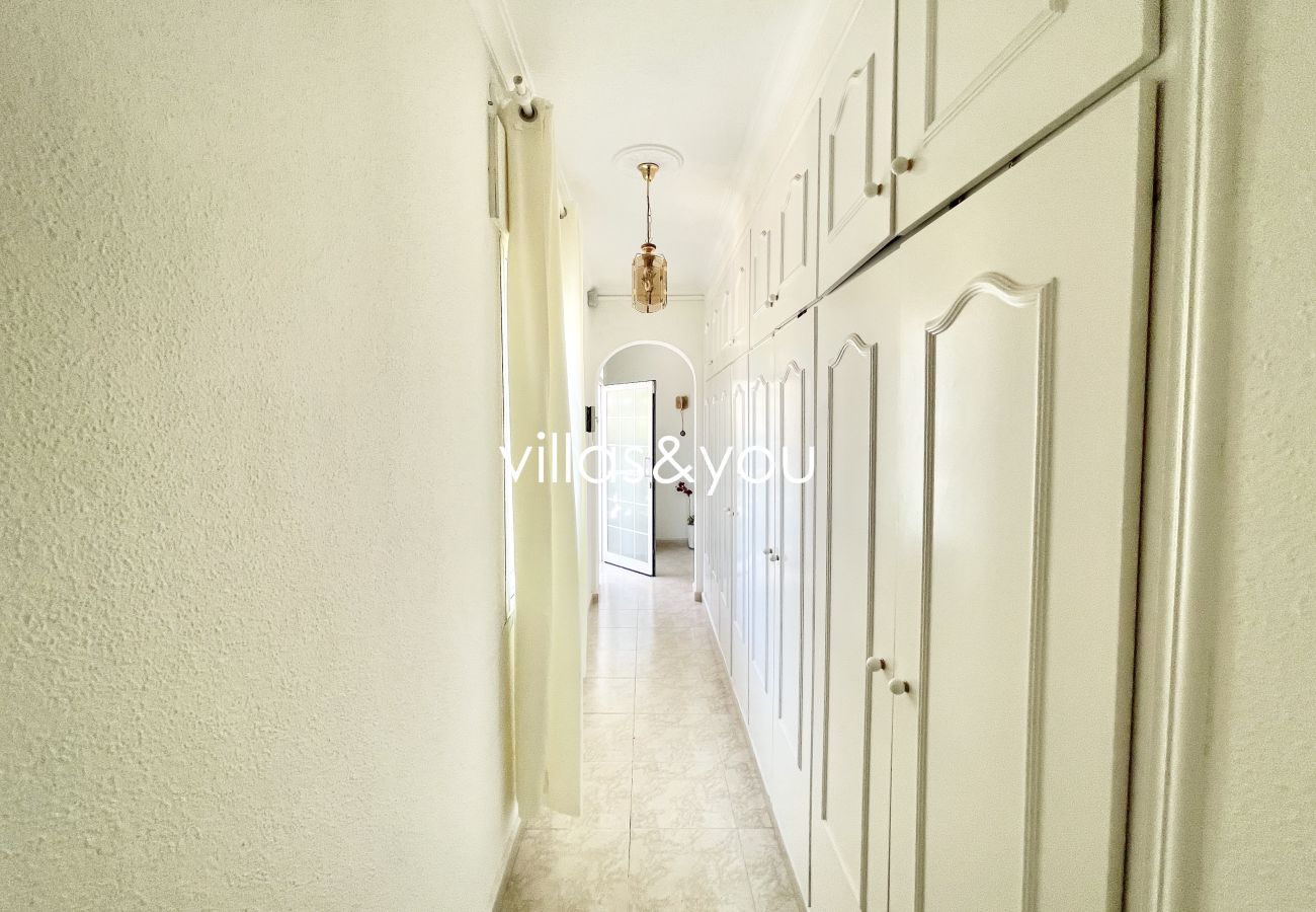 Villa/Dettached house in Ciudad Quesada - Large Villa for Sale in Ciudad Quesada (Ref. Azul) 