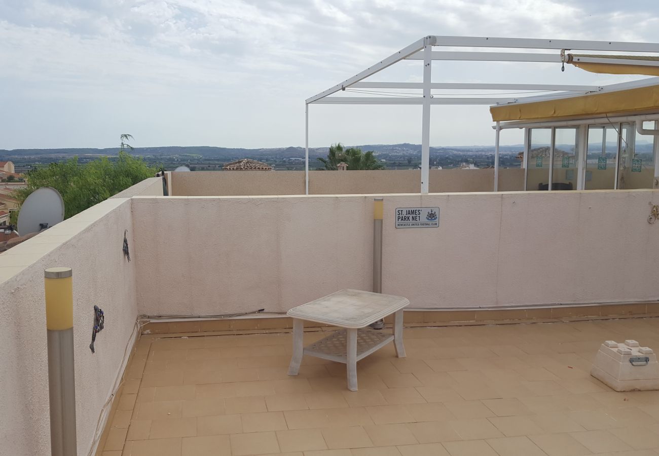 Terraced House in San Fulgencio - Quad villa for sale in Urb. La Marina with communal pool