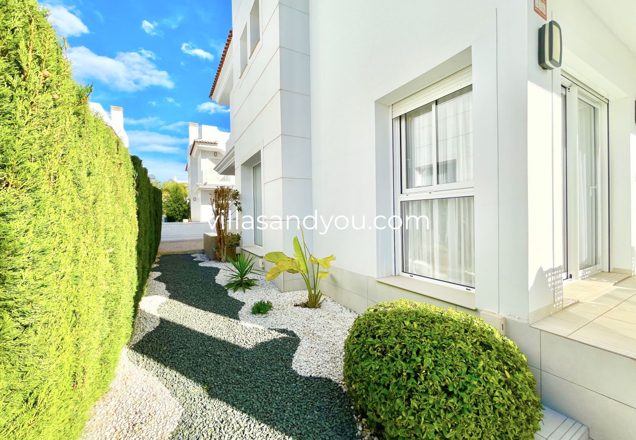 Villa/Dettached house in Ciudad Quesada - Semi-Detached Villa for Sale in Ciudad Quesada (Ref: Villa Allegra)