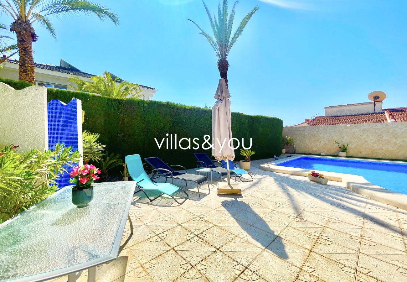 Hus i Ciudad Quesada - Stor villa till salu i Ciudad Quesada (ref. Azul)