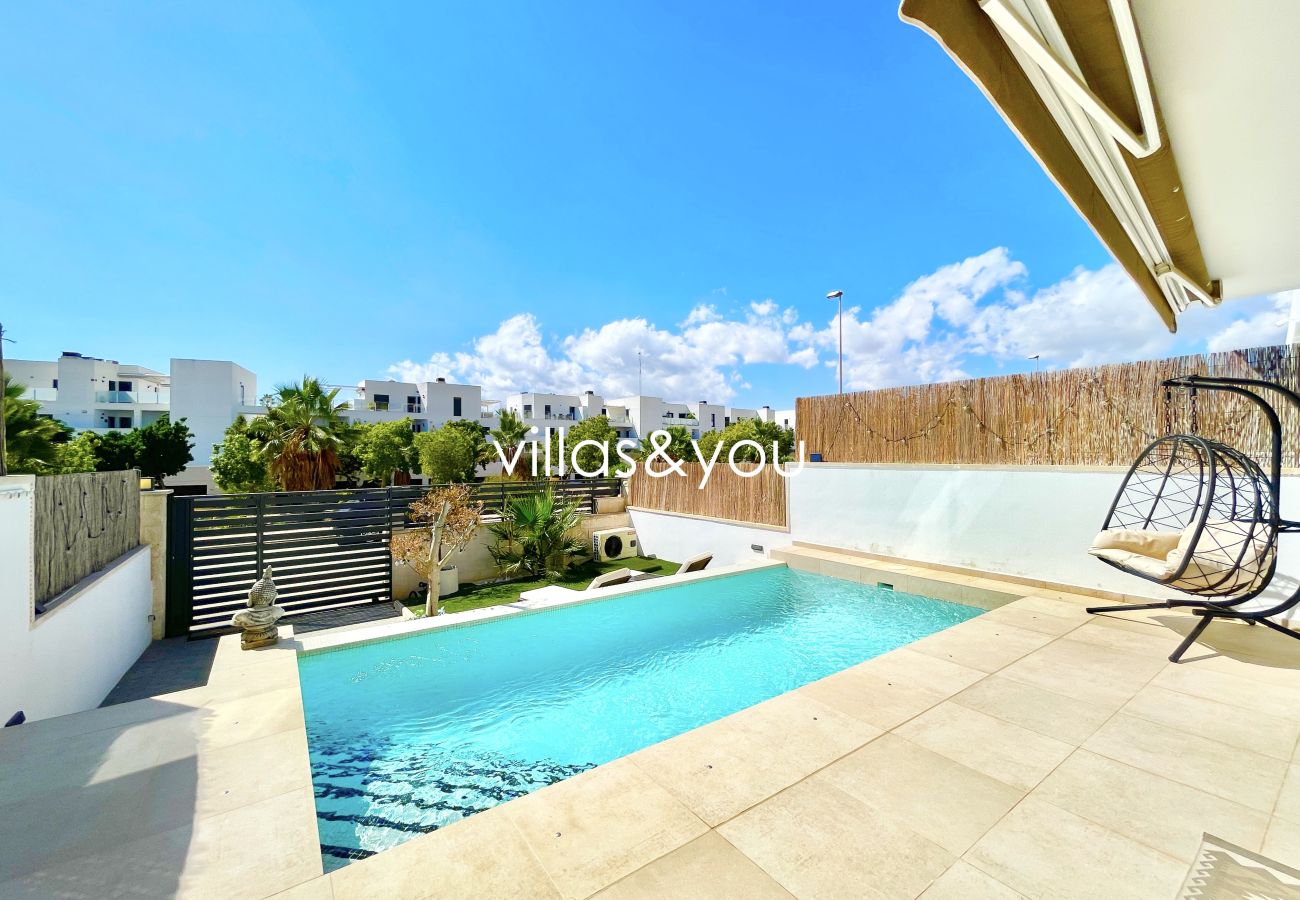 Villa i Orihuela Costa - Villa Villamartin Paradise | Långtidsuthyrning på vintern i Orihuela Costa